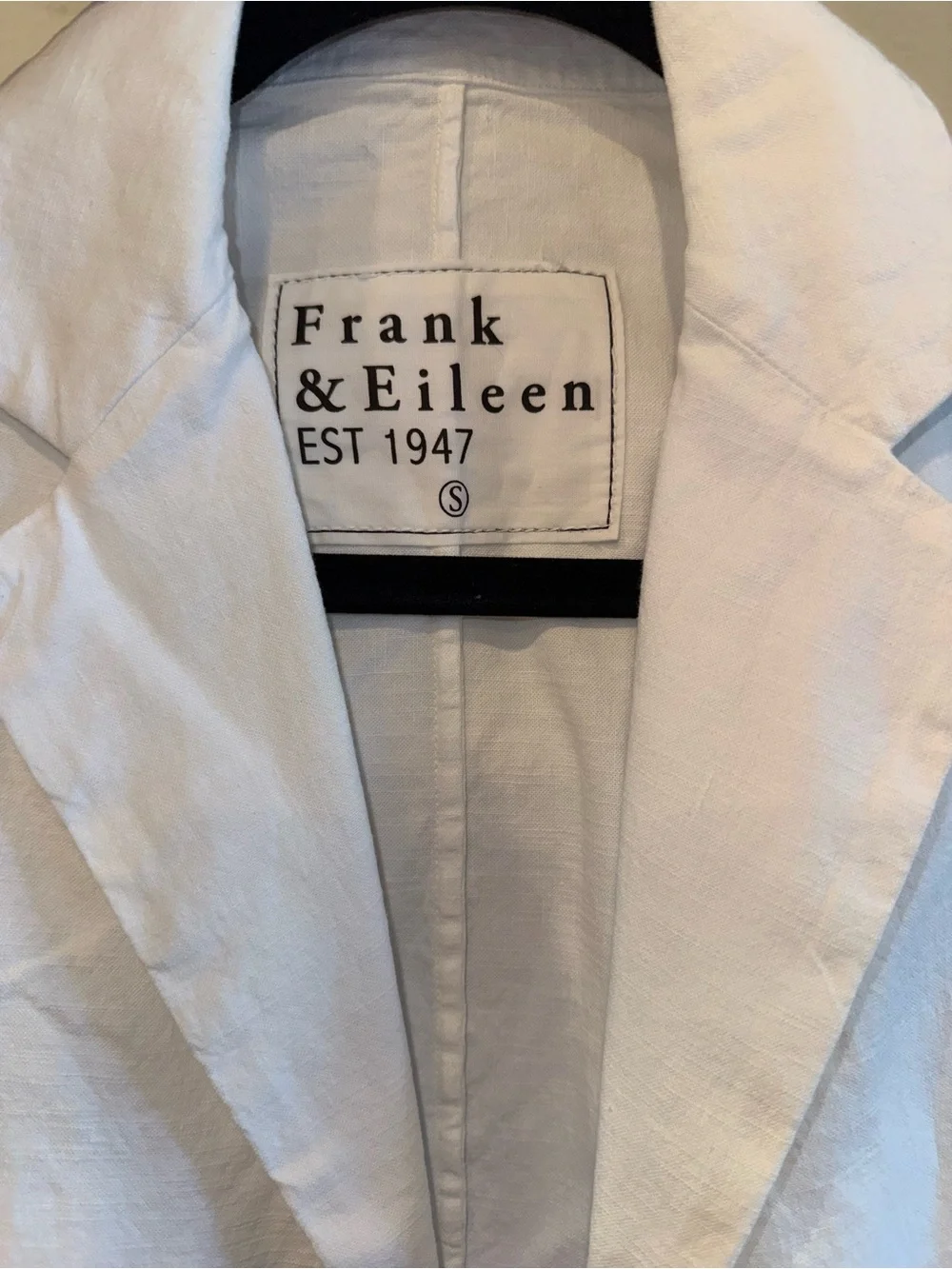 Frank & Eileen Dublin White Linen Open-Front Blazer - Picture 2 of 5